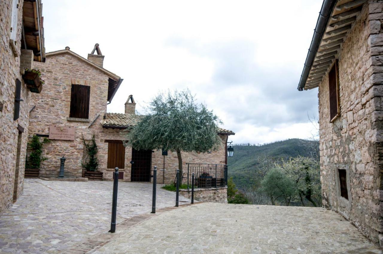 La scuola del castello località San Giovanni Spello San Giovanni (Perugia) Exterior foto